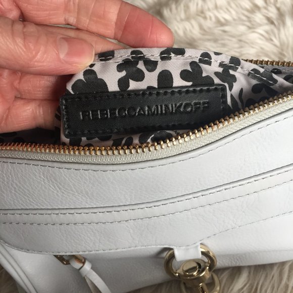 NWOT Rebecca Minkoff Crossbody in soft grey - Picture 3 of 5